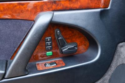 1991 Mercedes - Benz 400 SE &ldquo;The Cathedral&rdquo;