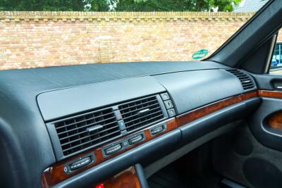 1991 Mercedes - Benz 400 SE &ldquo;The Cathedral&rdquo;