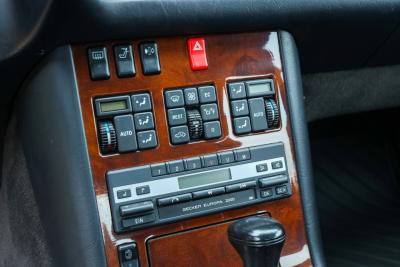 1991 Mercedes - Benz 400 SE &ldquo;The Cathedral&rdquo;