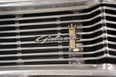 1964 Ford Galaxie 500 XL Fastback