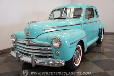 1948 Ford Deluxe Coupe