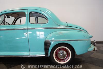 1948 Ford Deluxe Coupe