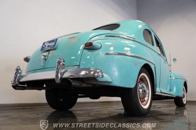1948 Ford Deluxe Coupe