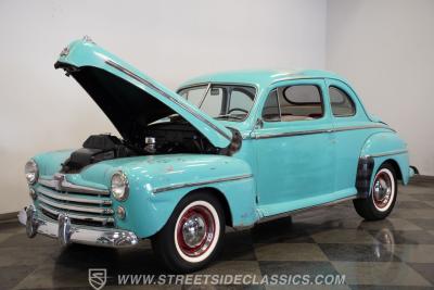 1948 Ford Deluxe Coupe