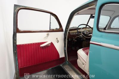 1948 Ford Deluxe Coupe