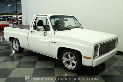1986 GMC C1500 Sierra Classic Restomod