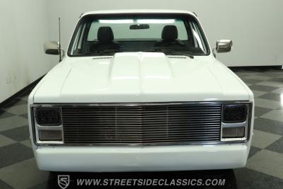 1986 GMC C1500 Sierra Classic Restomod
