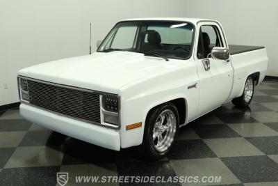 1986 GMC C1500 Sierra Classic Restomod