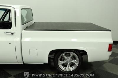1986 GMC C1500 Sierra Classic Restomod