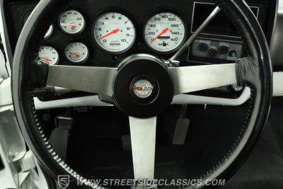 1986 GMC C1500 Sierra Classic Restomod
