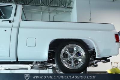 1986 GMC C1500 Sierra Classic Restomod