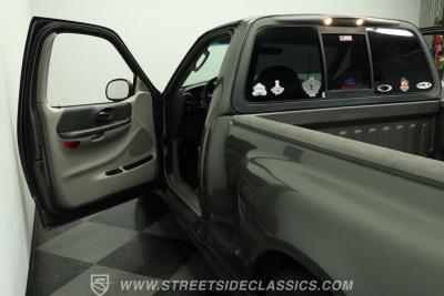 2003 Ford F-150 Lightning SVT
