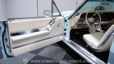 1964 Ford Thunderbird