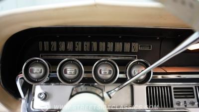 1964 Ford Thunderbird