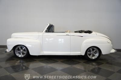 1947 Ford Deluxe Convertible Restomod