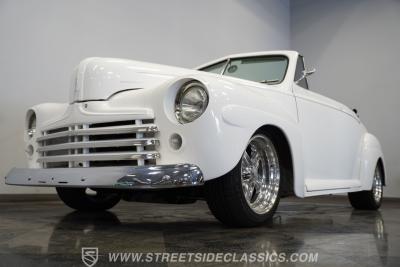 1947 Ford Deluxe Convertible Restomod