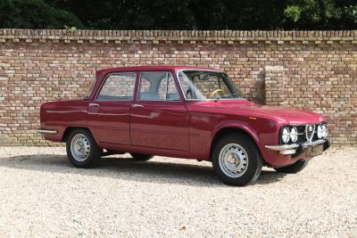 1975 Alfa Romeo Giulia 1300 Nuova Super