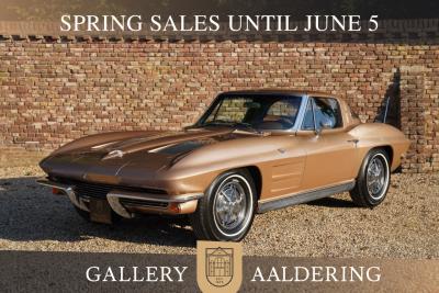 1963 Corvette C2 Sting Ray Coup&eacute; Split window