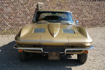 1963 Corvette C2 Sting Ray Split Window