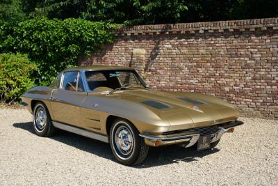 1963 Corvette C2 Sting Ray Split Window