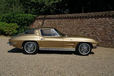 1963 Corvette C2 Sting Ray Split Window