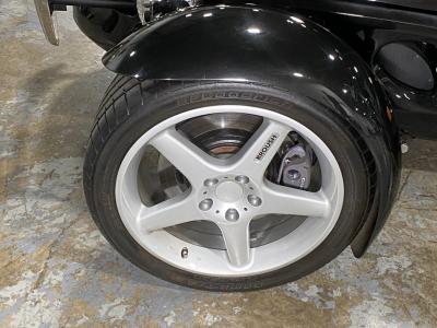 1997 Panoz AIV Roadster