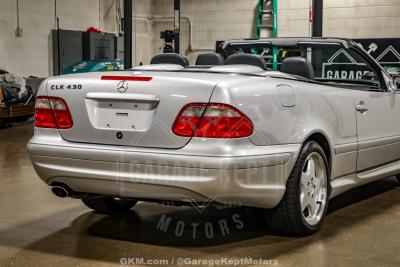 2001 Mercedes - Benz CLK