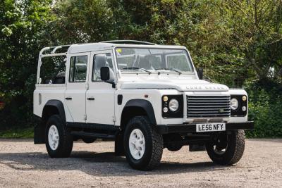 2007 Land Rover Defender 110 Safari
