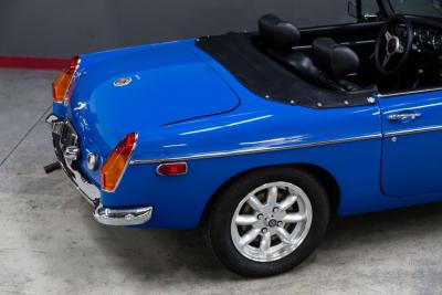 1974 MG EARLY CHROME BUMPER B