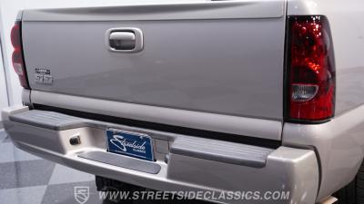 2005 Chevrolet Silverado SS