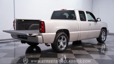 2005 Chevrolet Silverado SS