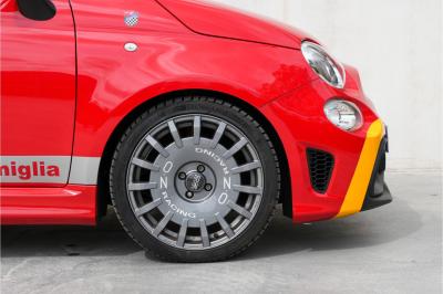 2018 Abarth 595