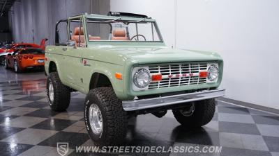 1973 Ford Bronco 4x4 Restomod