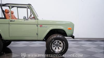 1973 Ford Bronco 4x4 Restomod
