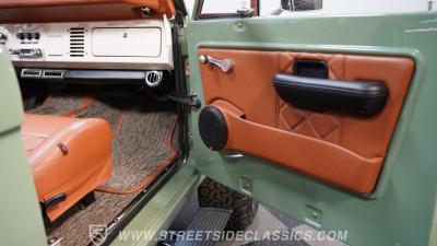 1973 Ford Bronco 4x4 Restomod