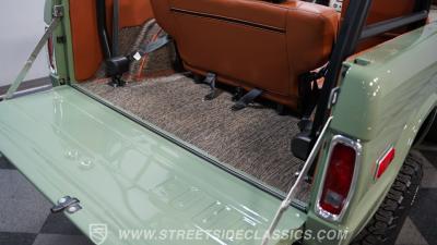 1973 Ford Bronco 4x4 Restomod