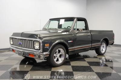 1971 Chevrolet C10 Cheyenne Super Restomod