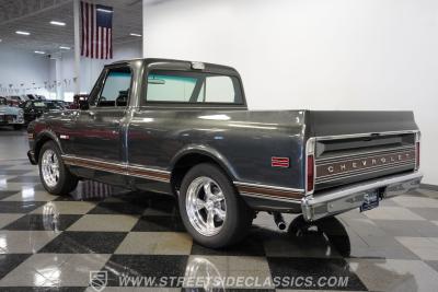 1971 Chevrolet C10 Cheyenne Super Restomod