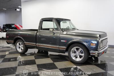 1971 Chevrolet C10 Cheyenne Super Restomod
