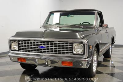1971 Chevrolet C10 Cheyenne Super Restomod