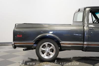 1971 Chevrolet C10 Cheyenne Super Restomod