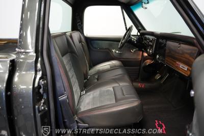 1971 Chevrolet C10 Cheyenne Super Restomod