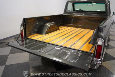 1971 Chevrolet C10 Cheyenne Super Restomod