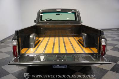 1971 Chevrolet C10 Cheyenne Super Restomod