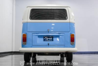 1974 Volkswagen Type 2 Kombi Bus