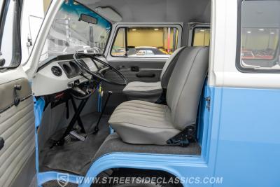 1974 Volkswagen Type 2 Kombi Bus
