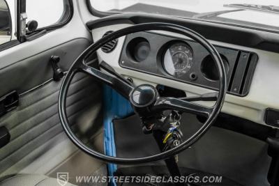 1974 Volkswagen Type 2 Kombi Bus