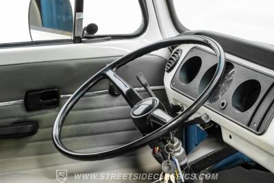 1974 Volkswagen Type 2 Kombi Bus