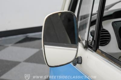 1974 Volkswagen Type 2 Kombi Bus