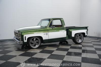 1974 Chevrolet C10 Stepside LS Restomod